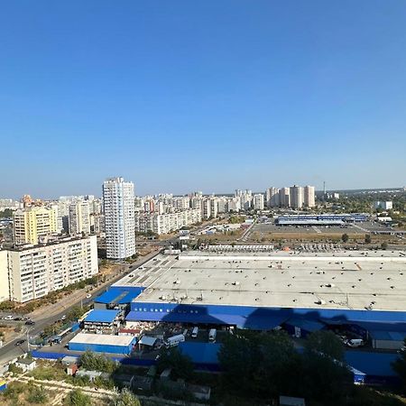 Є Генератор 1Кім Осокорки Вул Бориса Гмирі 20 Жк Патріотика Киев Екстериор снимка